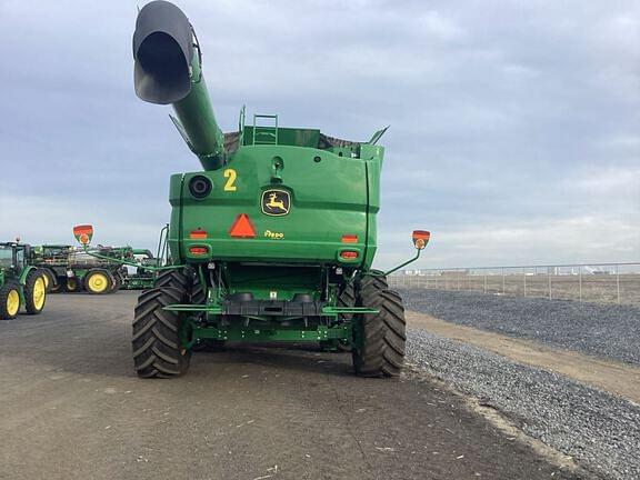 Image of John Deere S780 equipment image 3