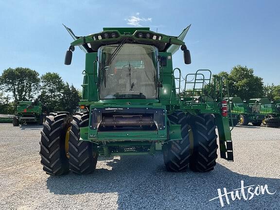 Image of John Deere S780 equipment image 4