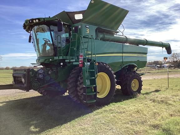 Image of John Deere S780 Primary image