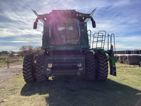 Image of John Deere S780 equipment image 4