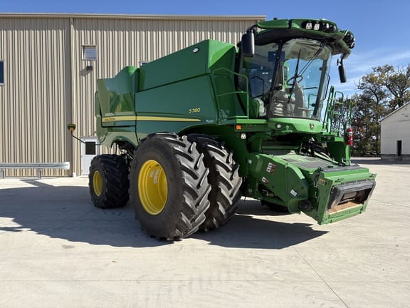 2024 John Deere S780 Equipment Image0