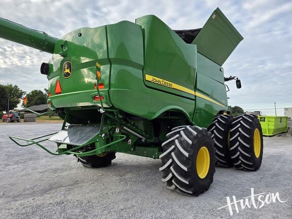 Image of John Deere S780 equipment image 3