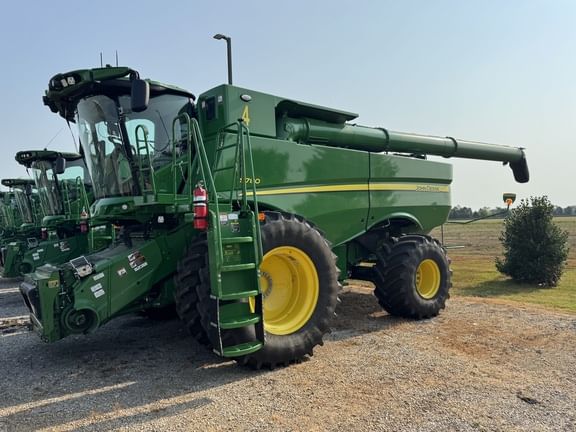2024 John Deere S780 Equipment Image0