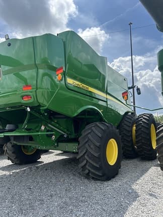 Image of John Deere S780 equipment image 3