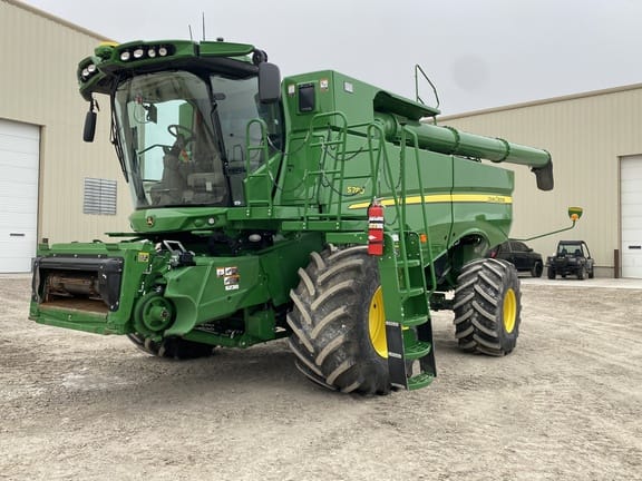 2024 John Deere S780 Equipment Image0