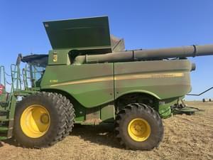 2024 John Deere S780 Image