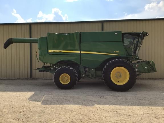 Image of John Deere S780 equipment image 3