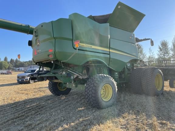 Image of John Deere S780 equipment image 4