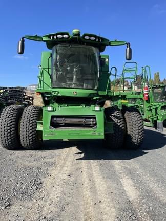 Image of John Deere S780 equipment image 2