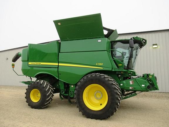 Image of John Deere S780 Primary image