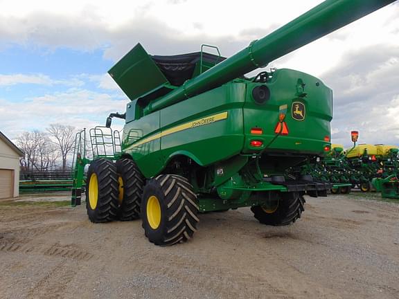 Image of John Deere S780 equipment image 3