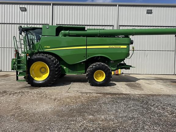 Image of John Deere S780 equipment image 3