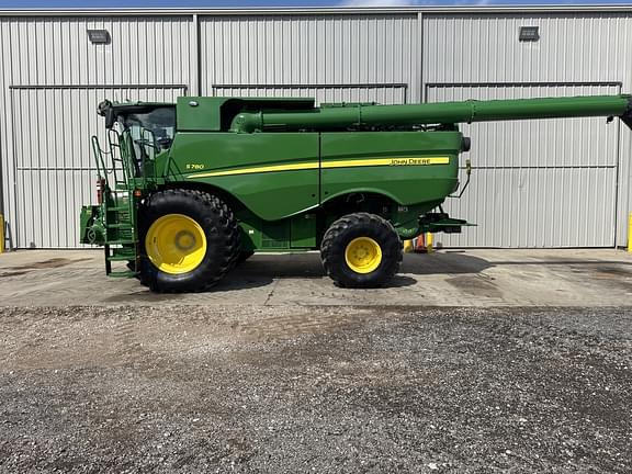 Image of John Deere S780 Primary image