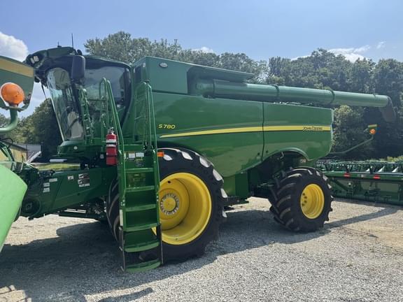 Image of John Deere S780 Primary image