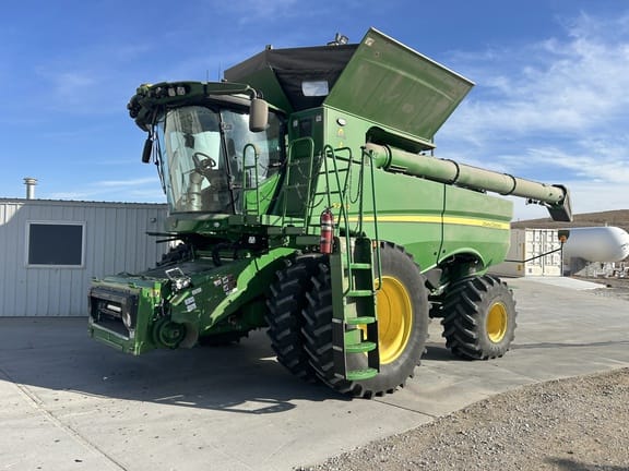 2024 John Deere S780 Equipment Image0