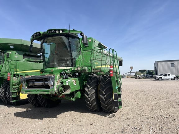 2024 John Deere S780 Equipment Image0