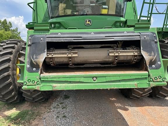 Image of John Deere S780 equipment image 3