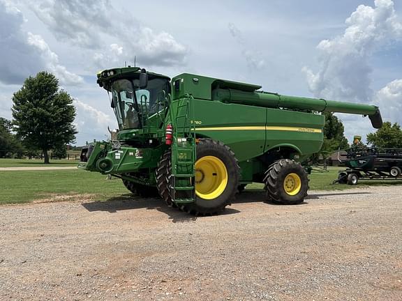 Image of John Deere S780 Primary image
