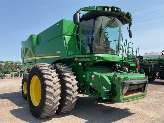 Image of John Deere S780 Primary image