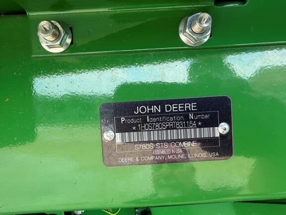 Image of John Deere S780 equipment image 2