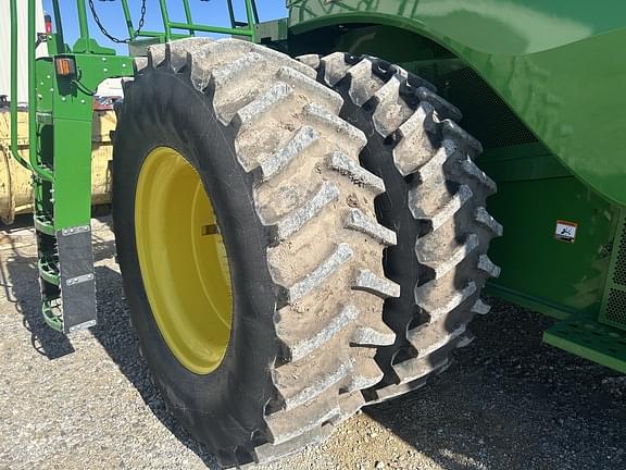 Image of John Deere S780 equipment image 4