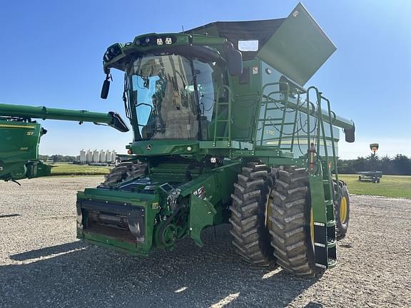 Image of John Deere S780 Primary image