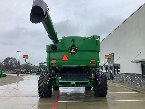 Image of John Deere S780 equipment image 2