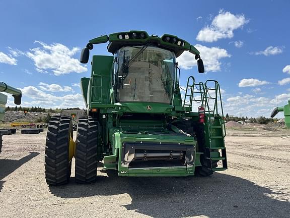 Image of John Deere S780 equipment image 2