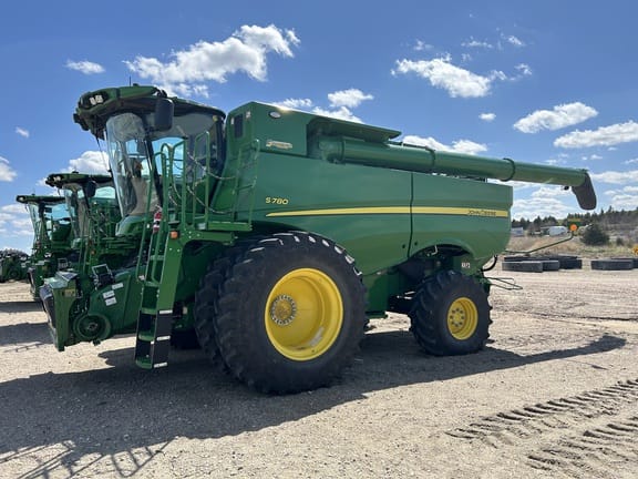 2024 John Deere S780 Image