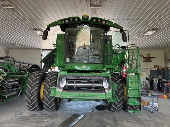 Image of John Deere S780 equipment image 3
