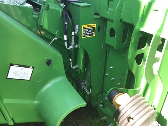 Image of John Deere S780 equipment image 4