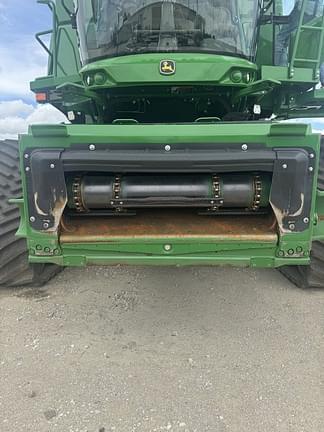 Image of John Deere S780 equipment image 4