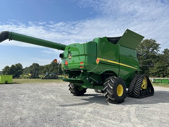 Image of John Deere S780 equipment image 3