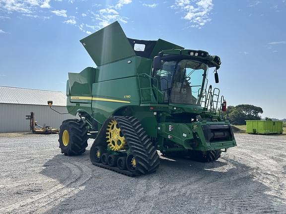 Image of John Deere S780 equipment image 4