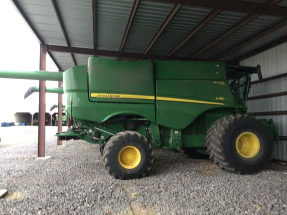 Image of John Deere S780 equipment image 2