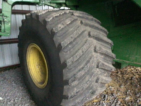 Image of John Deere S780 equipment image 4