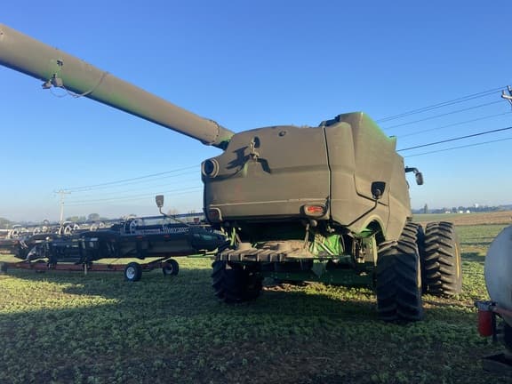 Image of John Deere S780 equipment image 3