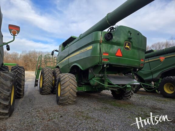 Image of John Deere S780 equipment image 3