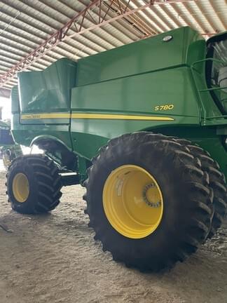 Image of John Deere S780 equipment image 3