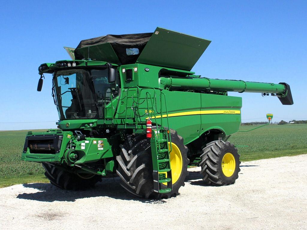 Image of John Deere S780 Primary image