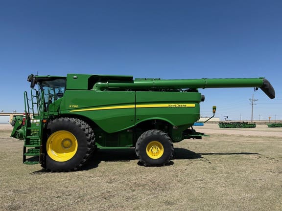 2024 John Deere S780 Equipment Image0