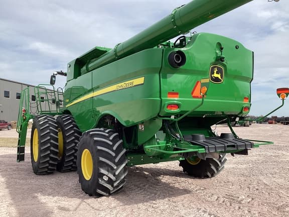 Image of John Deere S780 equipment image 3