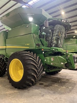 2024 John Deere S780 Image