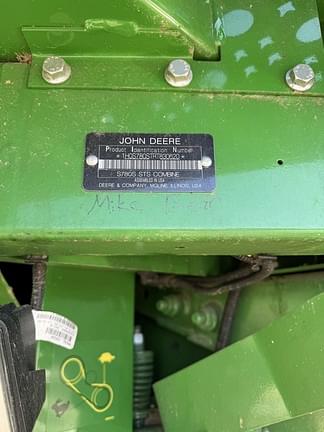 Image of John Deere S780 equipment image 1