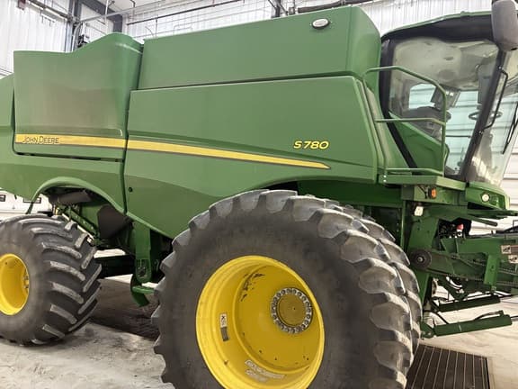 Image of John Deere S780 equipment image 3