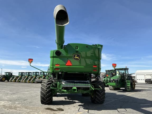 Image of John Deere S780 equipment image 3