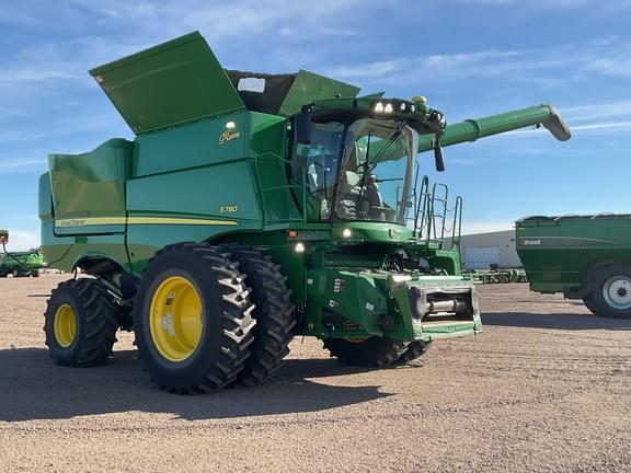 Image of John Deere S780 equipment image 1