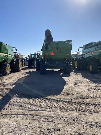 Image of John Deere S780 equipment image 3