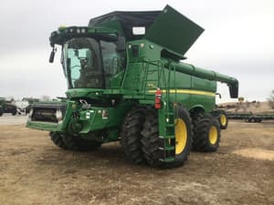 2024 John Deere S780 Image