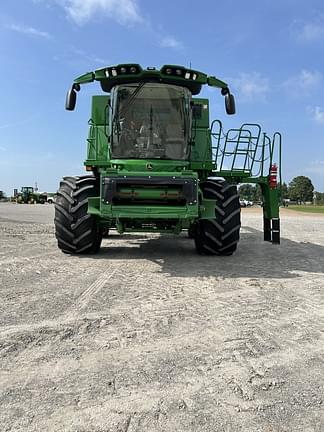 Image of John Deere S780 Primary image